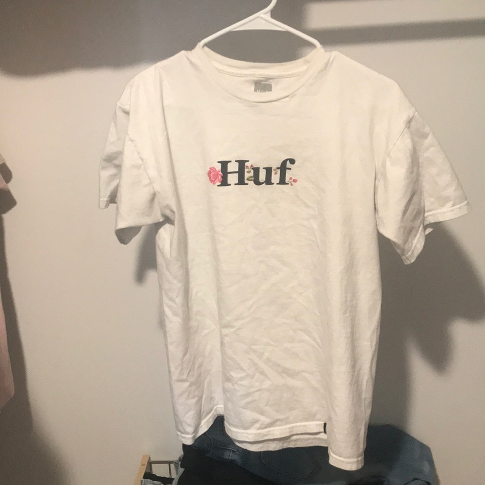 tee shirt